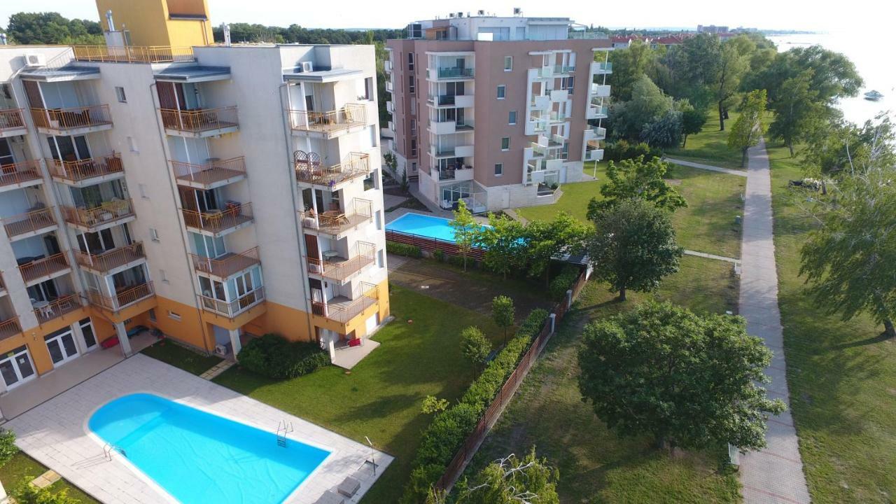 Viktoria Apartmanok Siófok Extérieur photo
