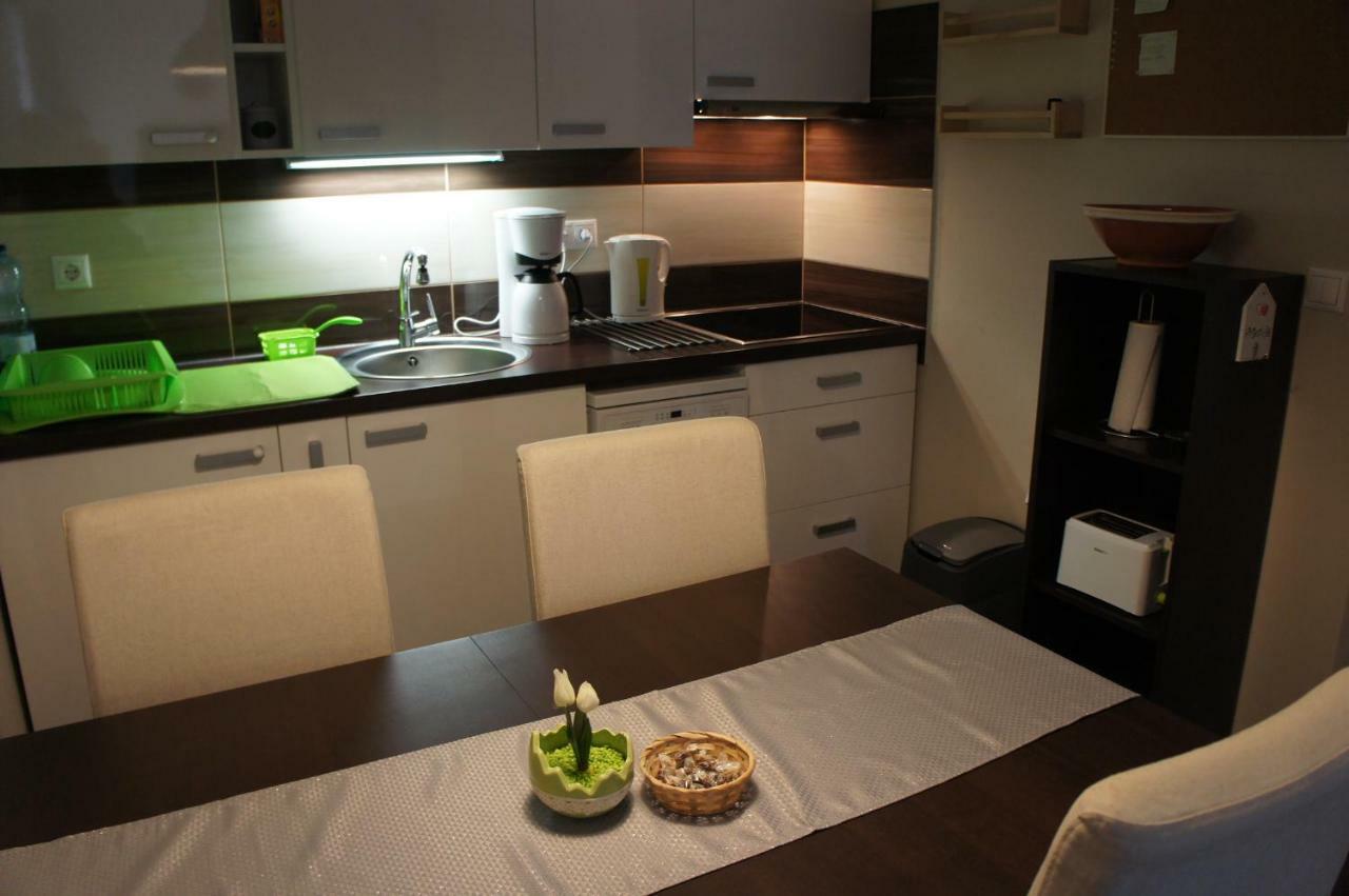 Viktoria Apartmanok Siófok Extérieur photo